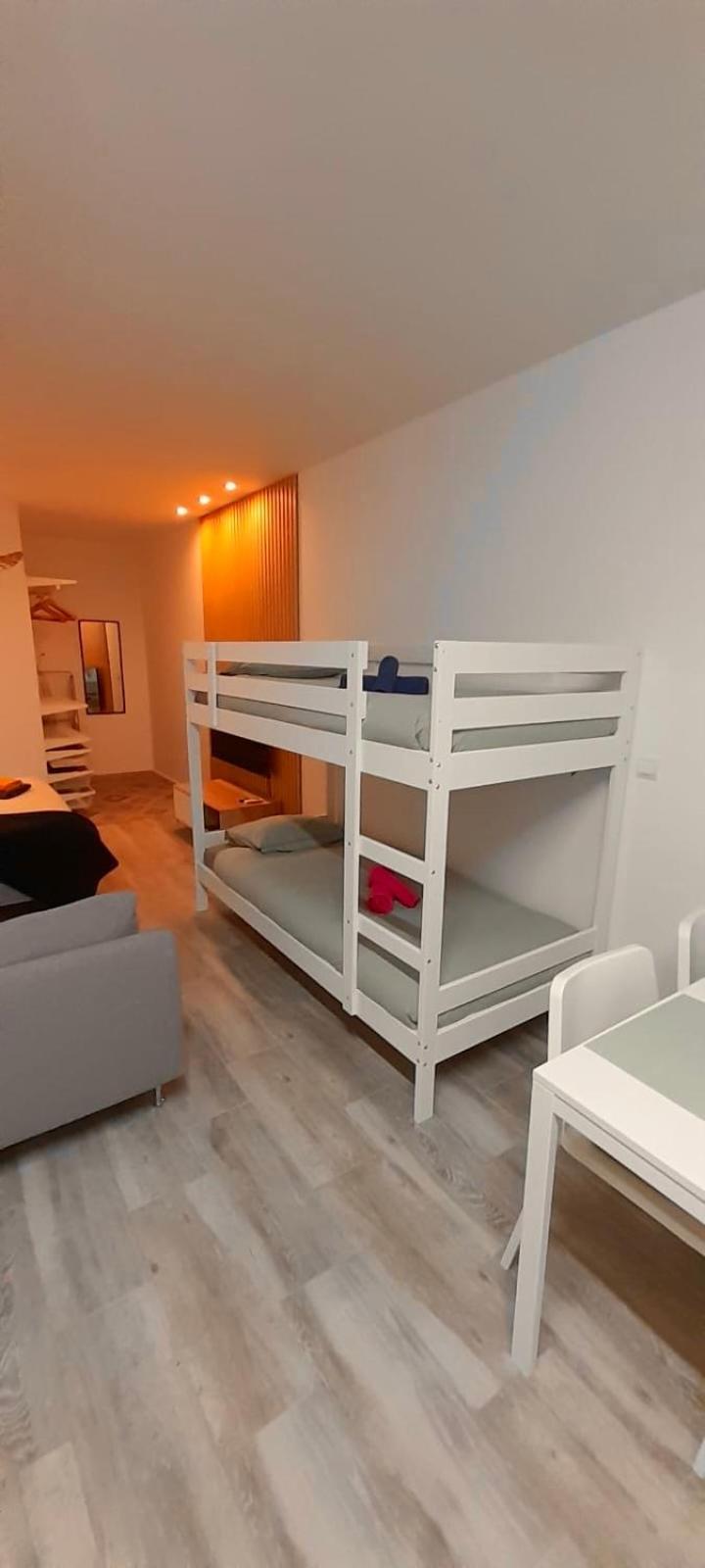 El Apartamentito De Zamarrilla Parking Gratis Incluido Málaga Exterior foto